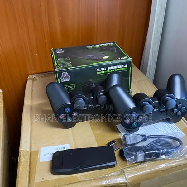 * 2 2.4G Dual WirelessM8 4KRetro Game Stick Console Controller Gamepad