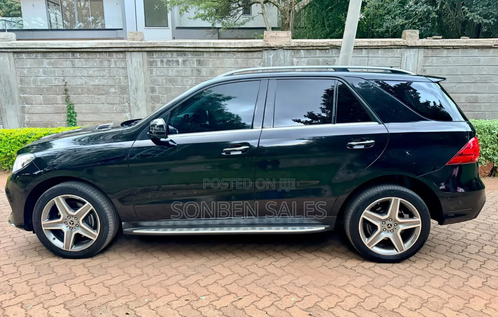 Mercedes-Benz GLE-Class GLE 350d 4MATIC 2017 Black