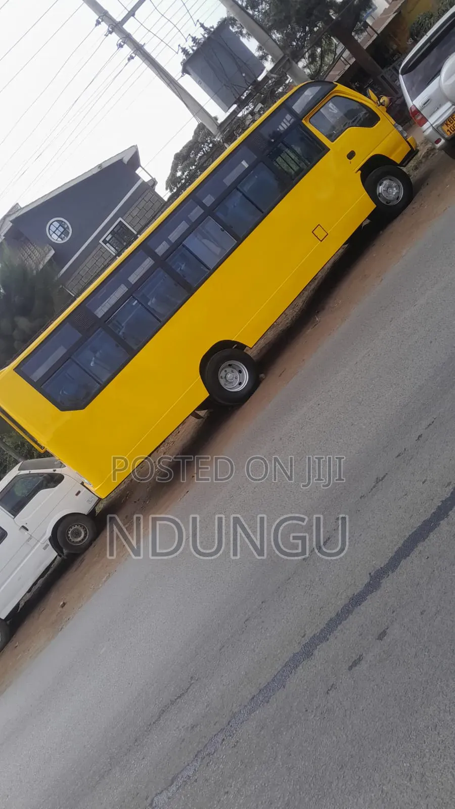 Isuzu NQR 2016 Yellow