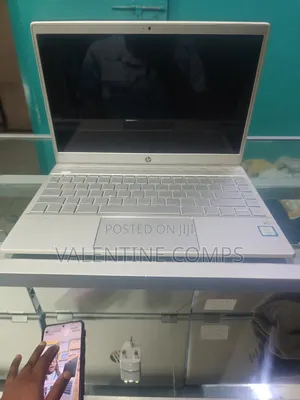 Laptop HP Pavilion 13 8GB Intel Core i5 SSD 256GB