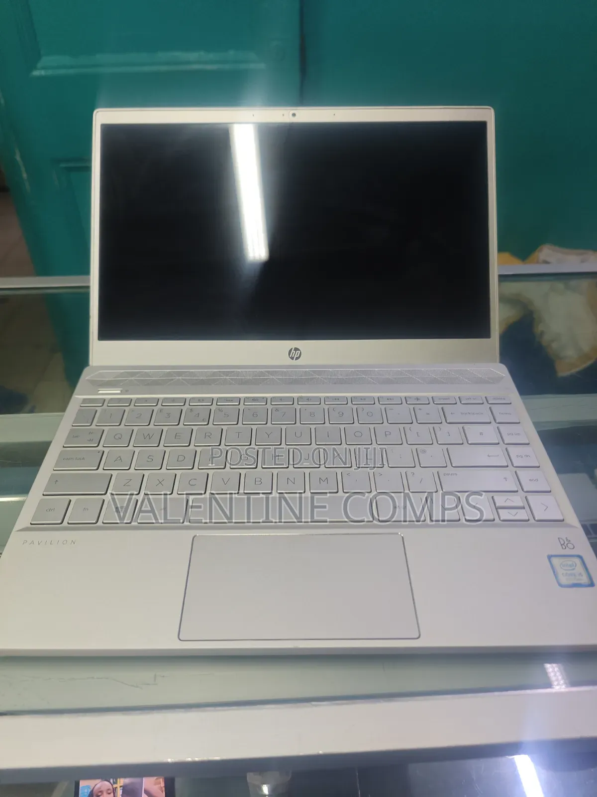 Laptop HP Pavilion 13 8GB Intel Core i5 SSD 256GB
