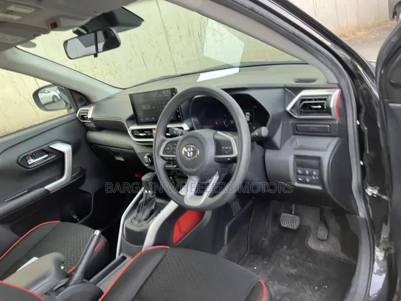 Toyota Raize 2020 Black