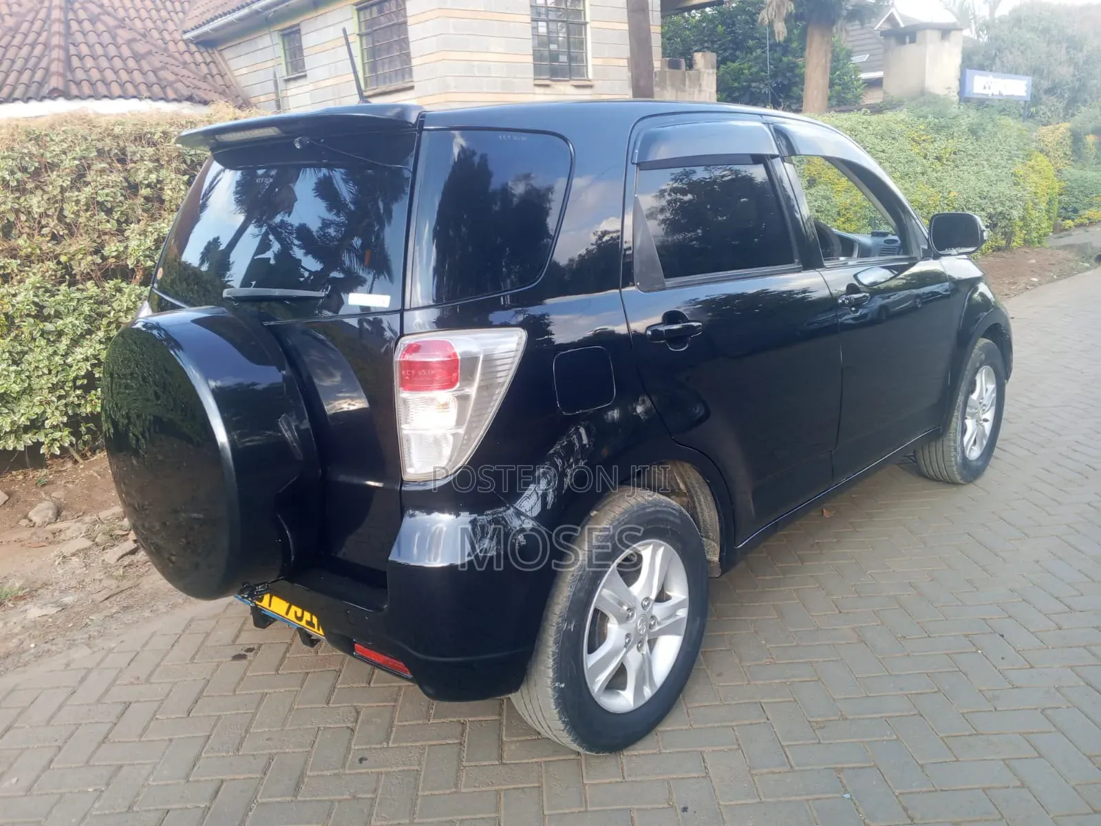 Toyota Rush 2013 Black