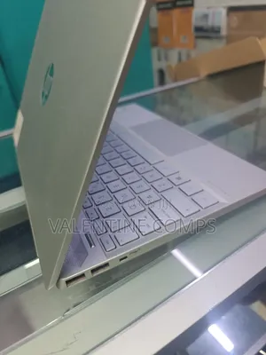 Laptop HP Pavilion 13 8GB Intel Core i5 SSD 256GB