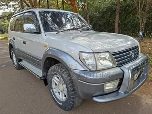 Toyota Land Cruiser Prado 1996 Silver