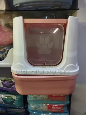 Closed Cat Litter Box