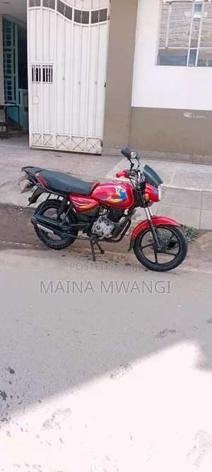 Bajaj Boxer 150 UG 2022 Red