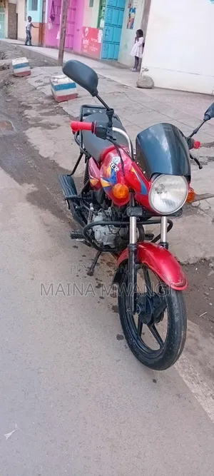 Bajaj Boxer 150 UG 2022 Red