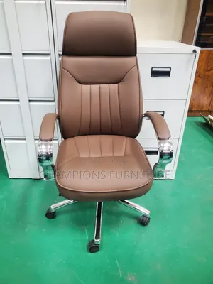 Prestige Brown Executive Office Chair