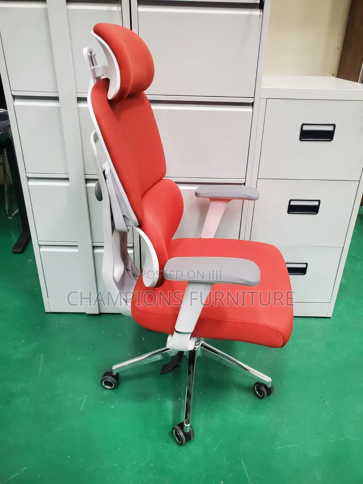 Vibrant Orthopedic Office Chair