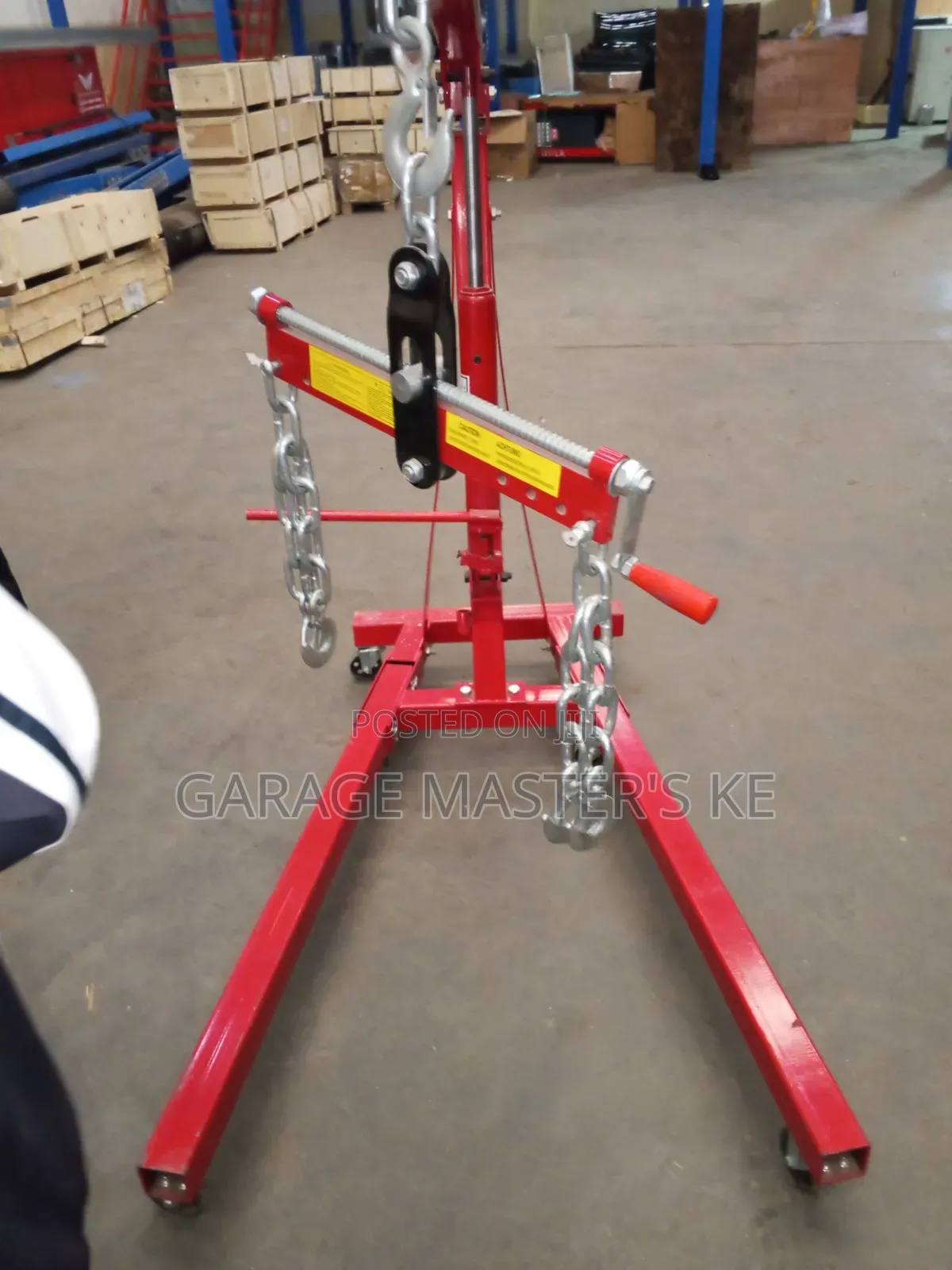 Durable Engine Crane