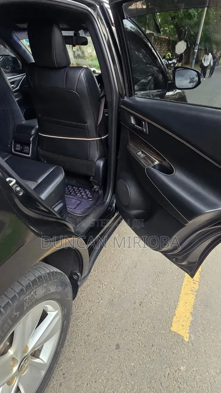 Toyota Harrier 2017 Black