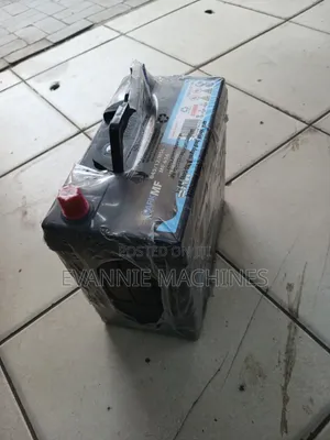 Deep-Cycle Lead-Acid Battery