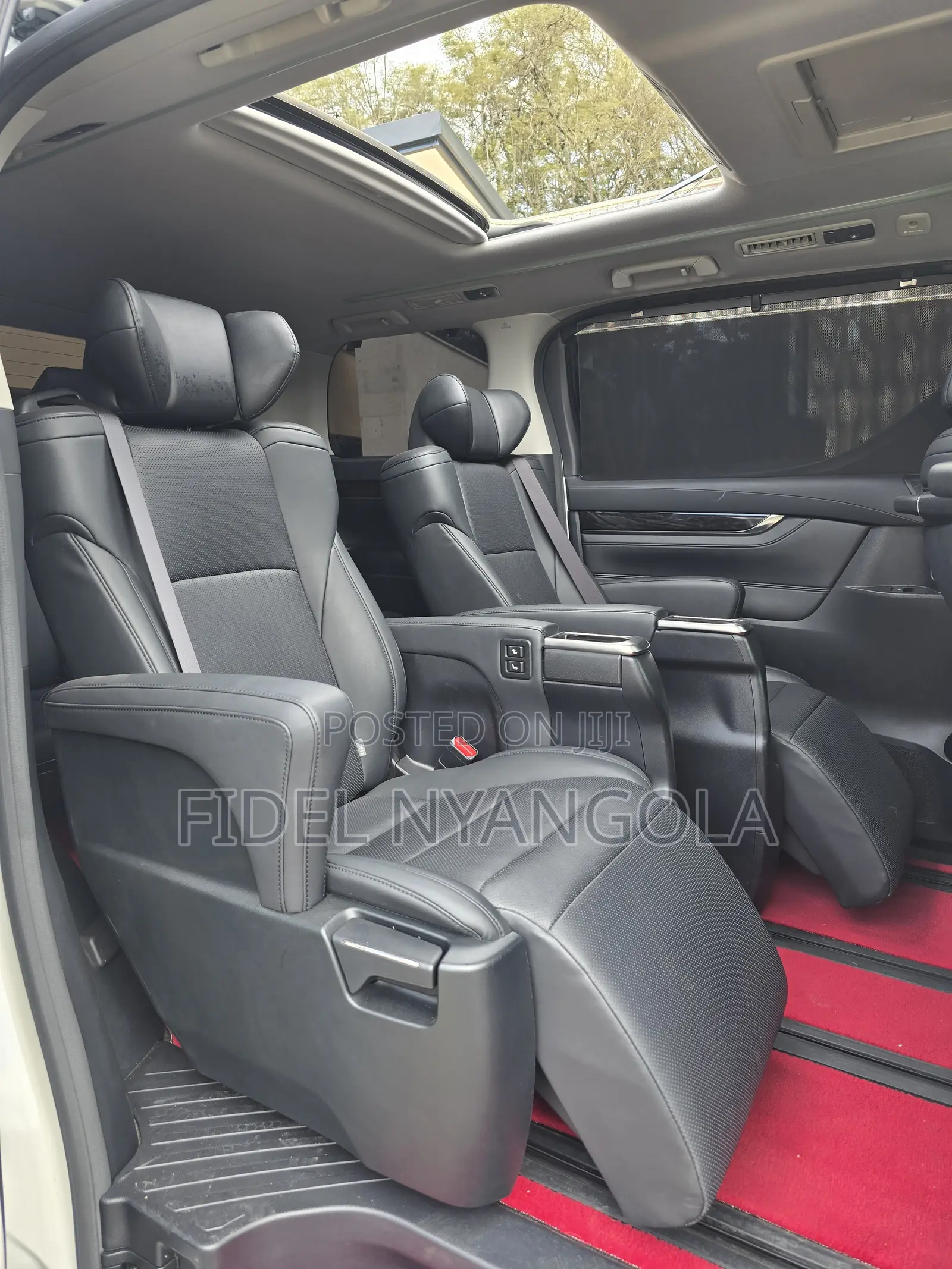 Toyota Alphard 2.5 Petrol AWD 2019 White