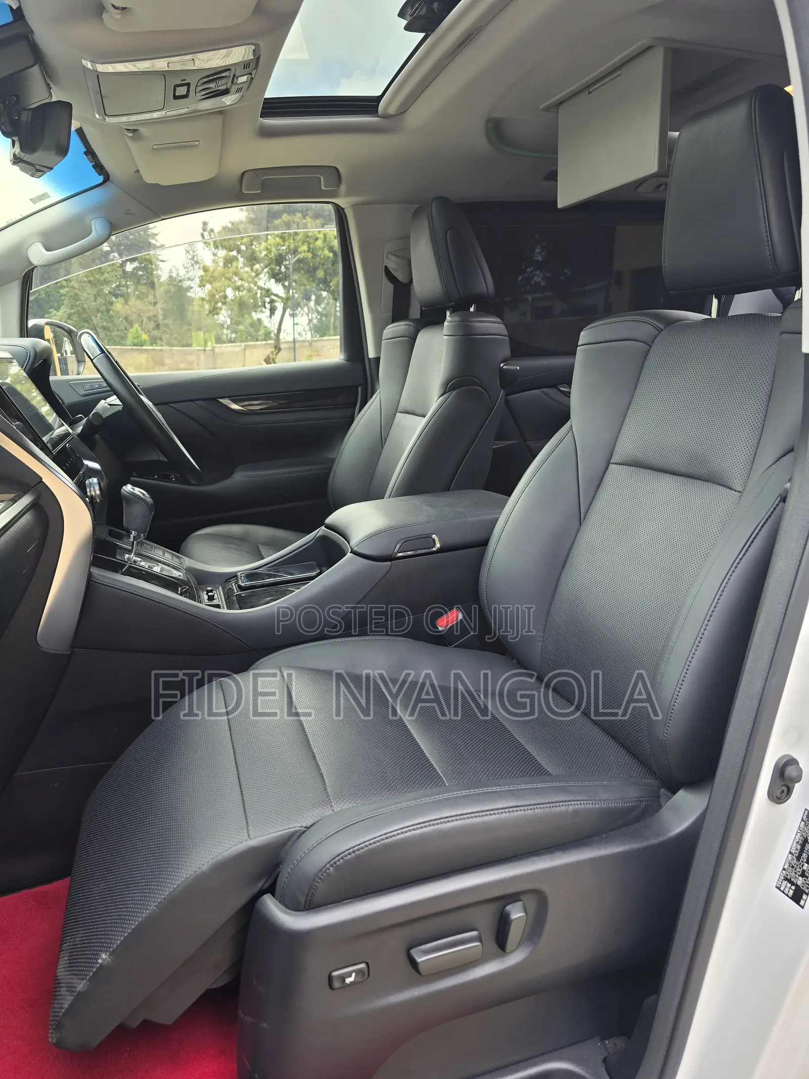 Toyota Alphard 2.5 Petrol AWD 2019 White
