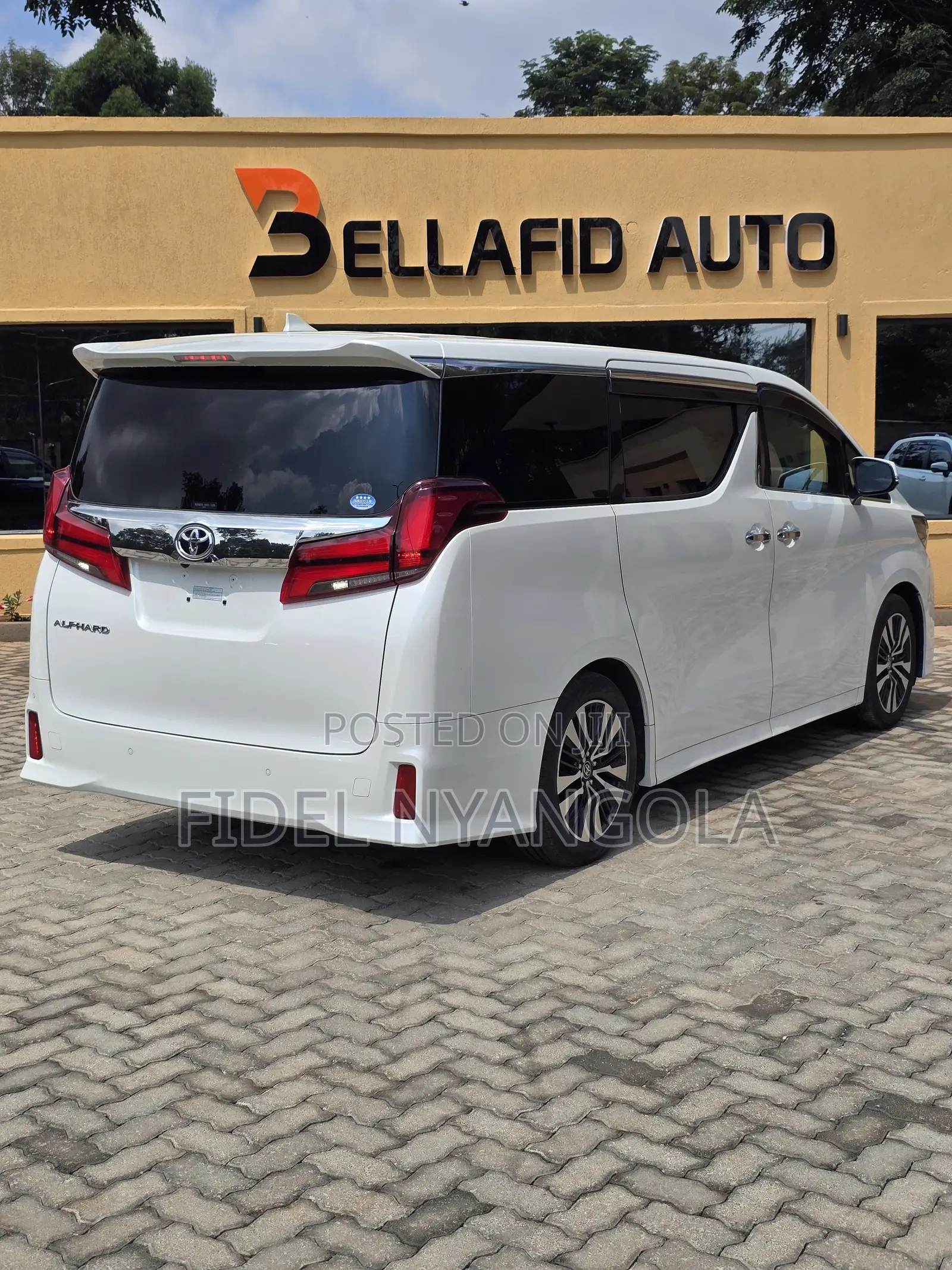 Toyota Alphard 2.5 Petrol AWD 2019 White
