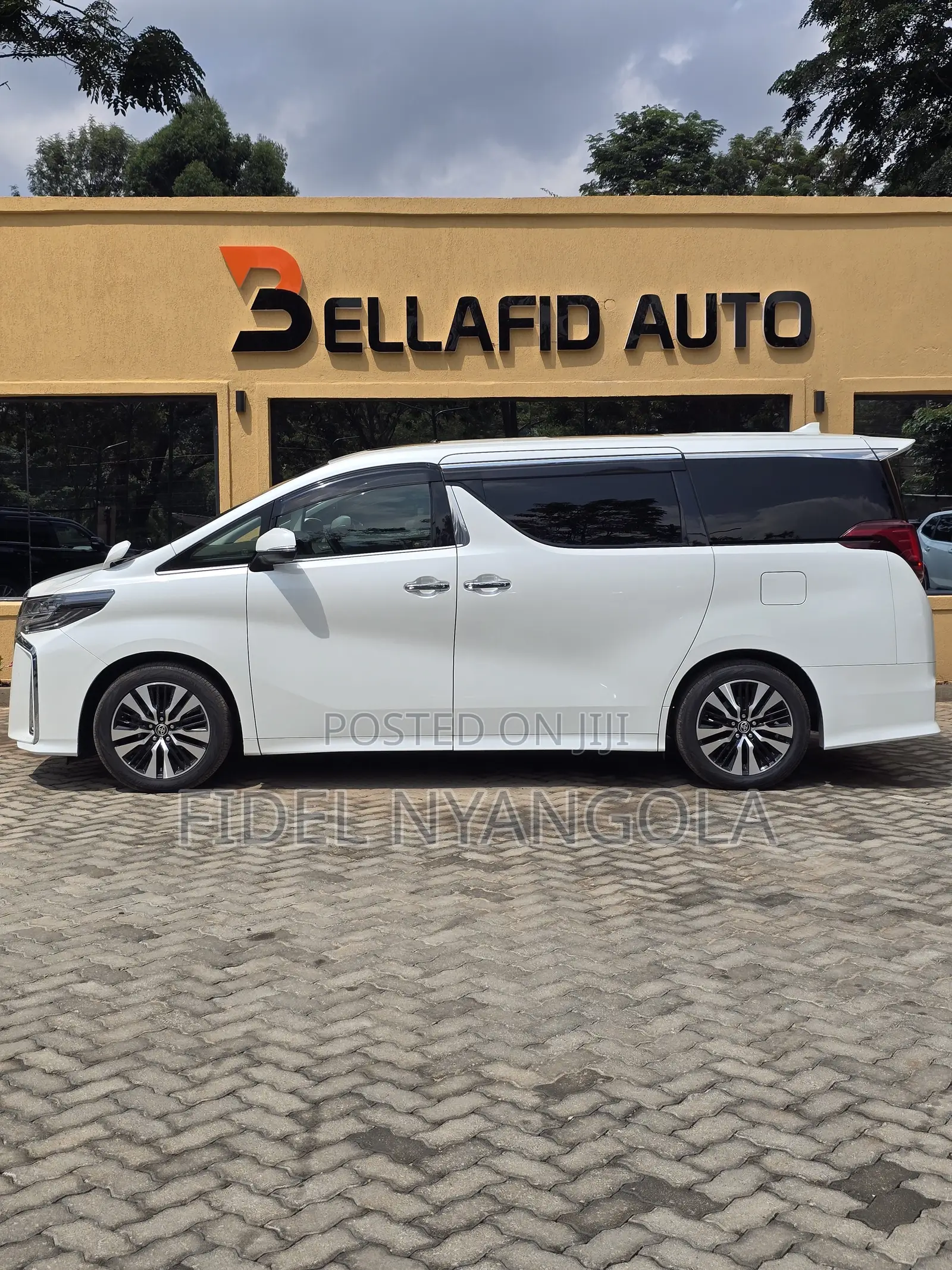 Toyota Alphard 2.5 Petrol AWD 2019 White