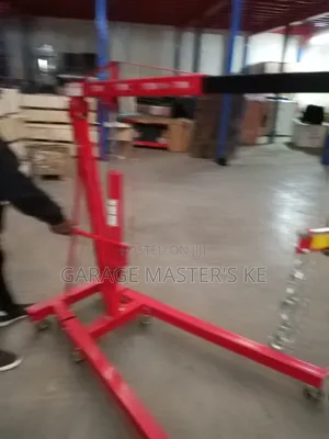 Heavy Duty Engine Hoist