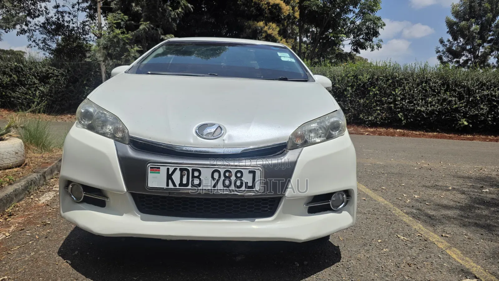Toyota Wish 2014 White
