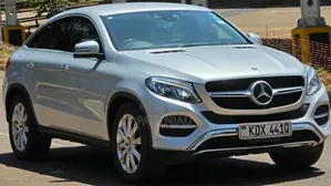 Mercedes-Benz GLE-Class 2019 Silver