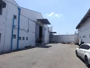 Godown to Let 29300sqft on Homabay Road