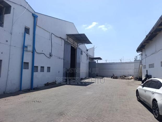 Godown to Let 29300sqft on Homabay Road