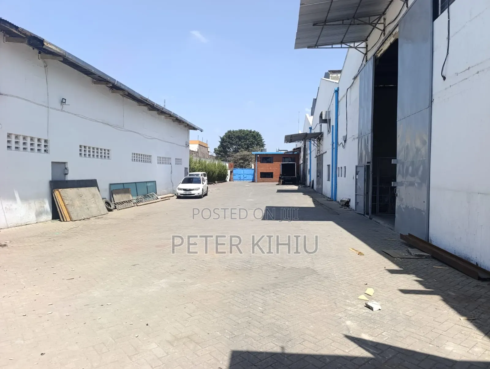 Godown to Let 29300sqft on Homabay Road