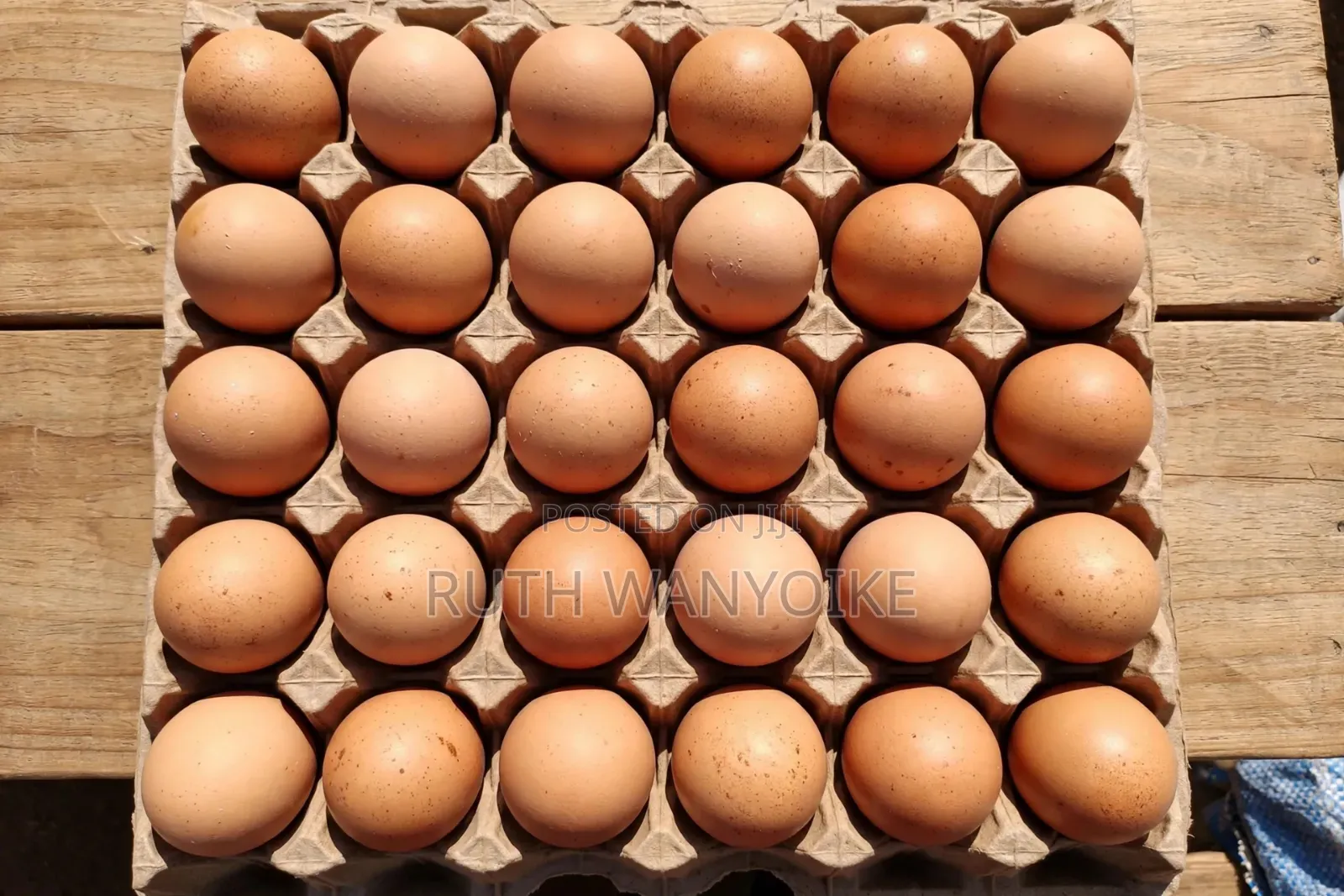 Fresh Farms Chicken Eggs
