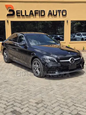 Mercedes-Benz C200 2019 Black