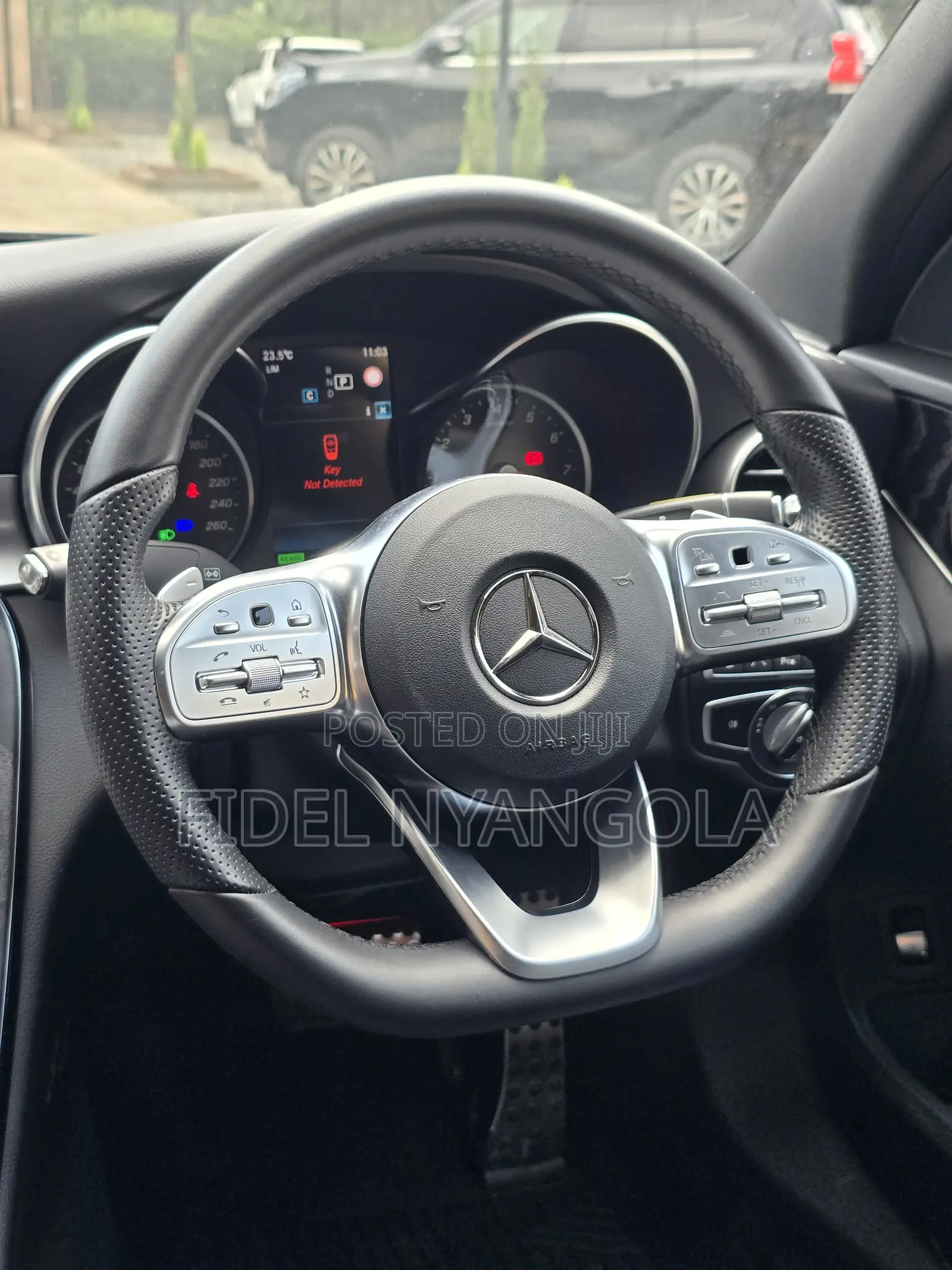 Mercedes-Benz C200 2019 Black