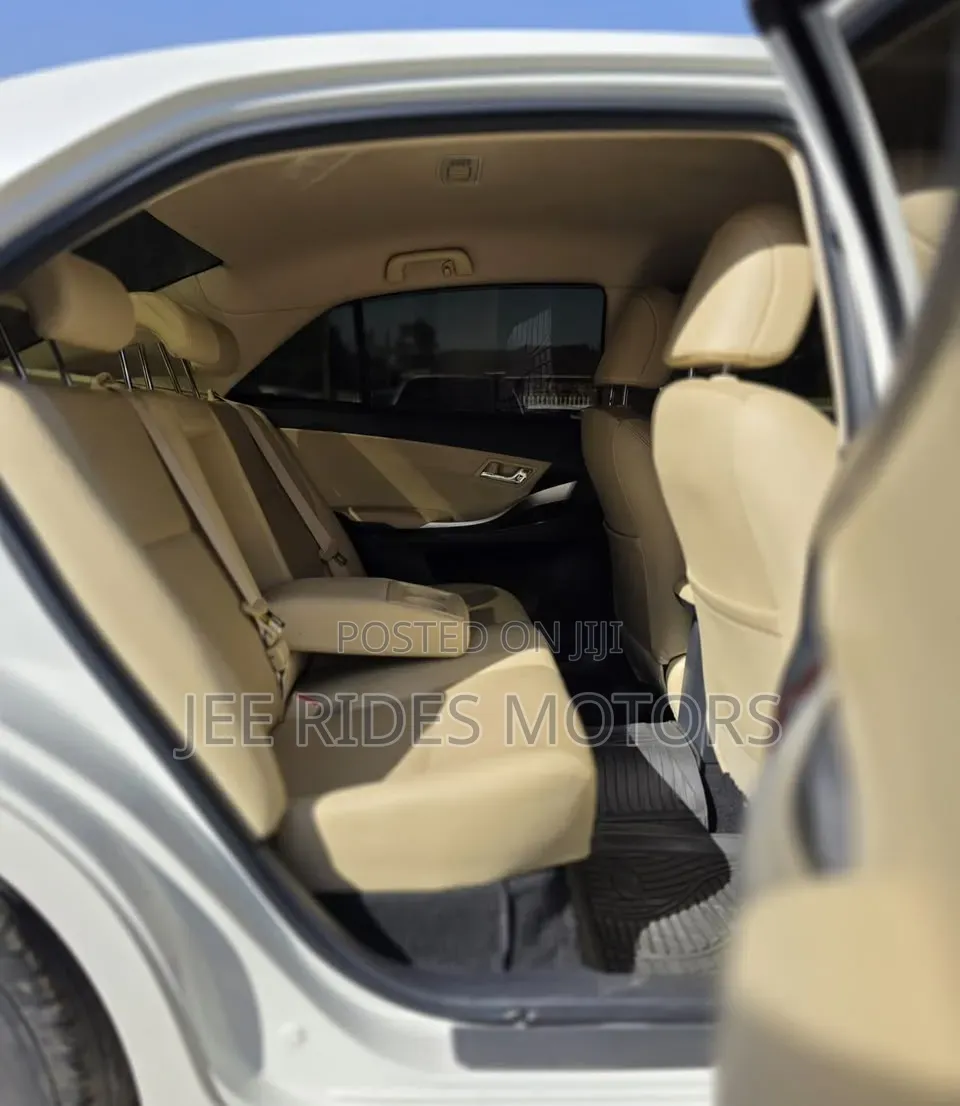 Toyota Premio 2017 White