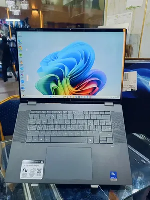 New Laptop HP OmniBook X Flip 16" 16GB Intel Core Ultra 7 SSD 1T