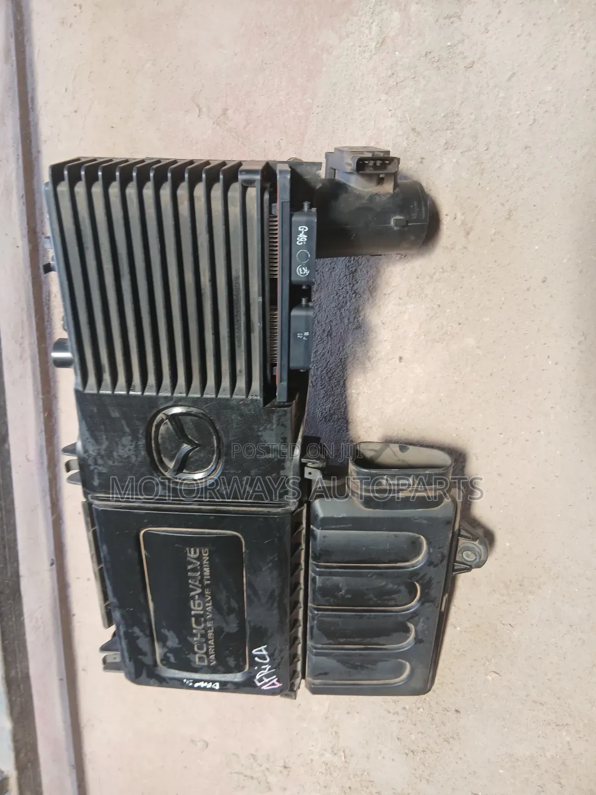 Mazda Demio Aircleaner Housing Complete With Ecu