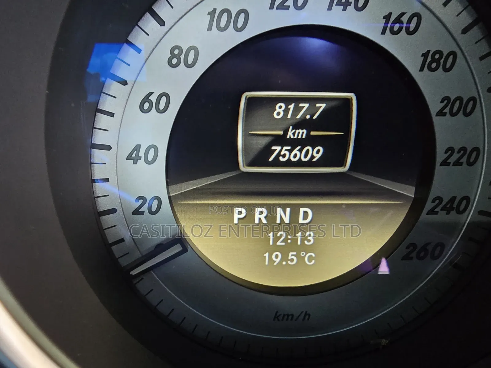 Mercedes-Benz C200 2012 Black