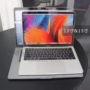 Laptop Apple MacBook Pro 8GB Intel Core Ultra 9 SSHD+SSD 256GB