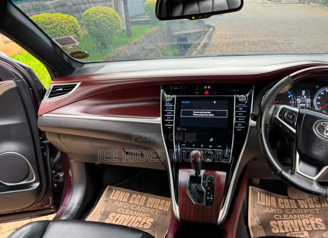 Toyota Harrier 2015 Maroon