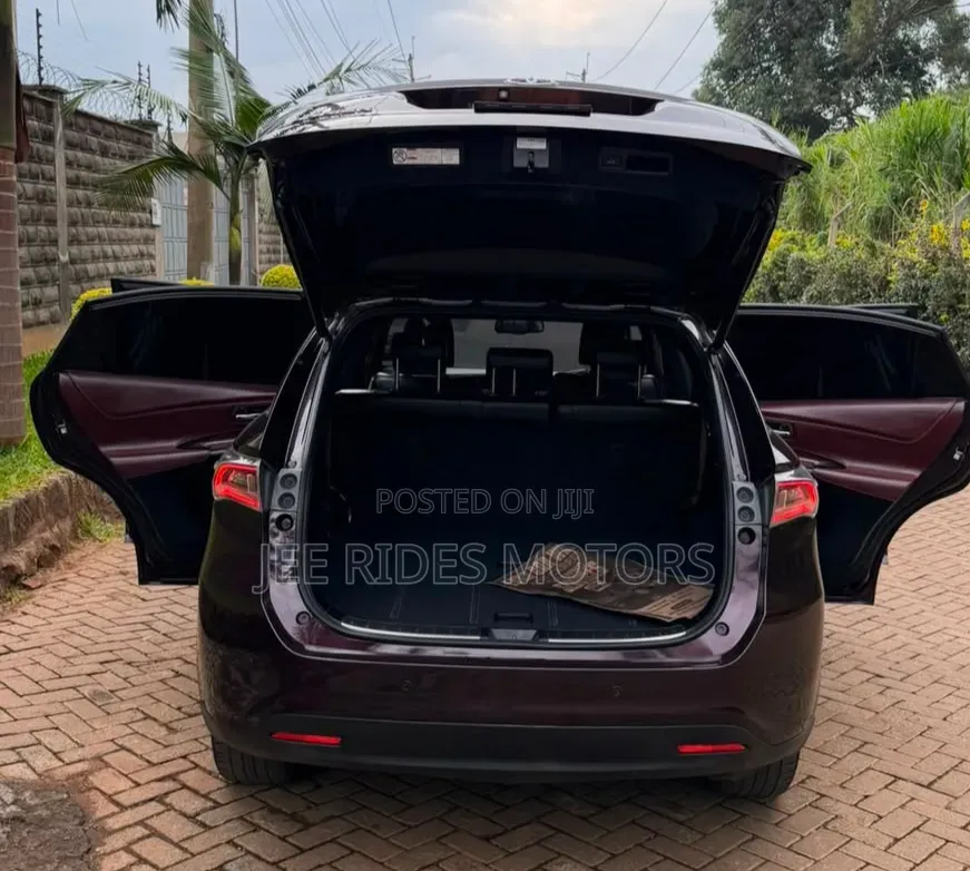 Toyota Harrier 2015 Maroon