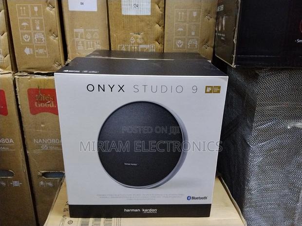 Harman Kardon Onyx Studio 9 Portable Wireless Bluetooth Speaker