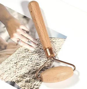 Wooden Roller Face Massage Roller