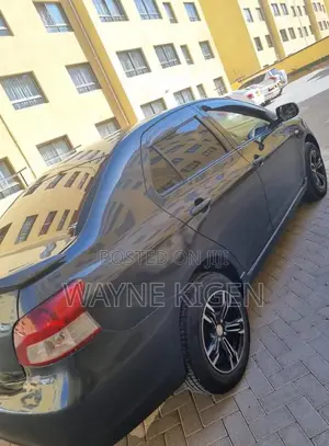 Toyota Belta 2010 Gray