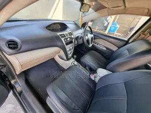 Toyota Belta 2010 Gray