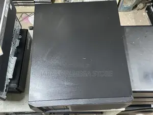 Desktop Computer HP Z2 G4 Tower 16GB Intel Core i7 SSD 512GB