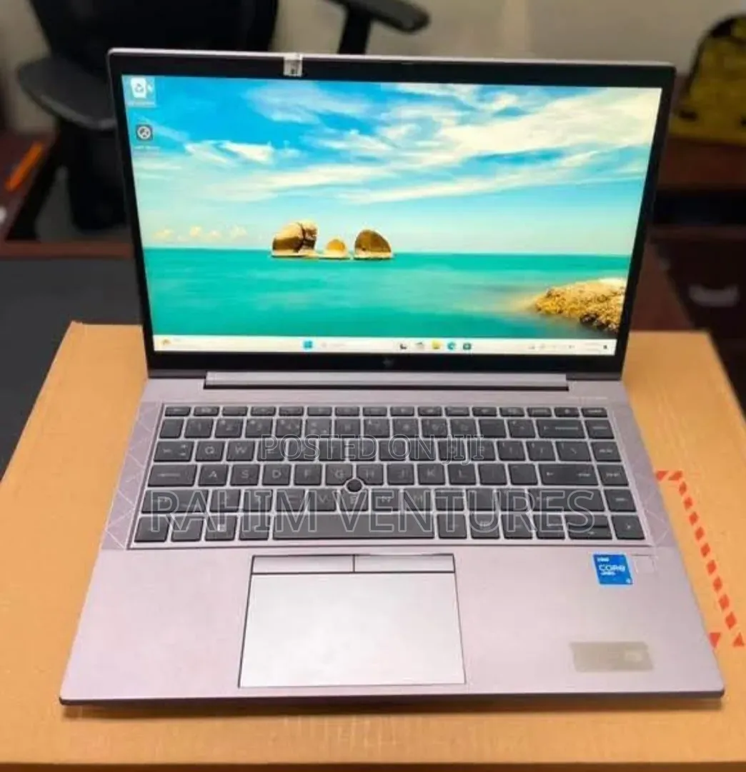 Laptop HP ZBook Firefly G8 16GB Intel Core i5 SSD 512GB