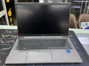 Laptop HP ZBook Firefly G8 16GB Intel Core i5 SSD 512GB
