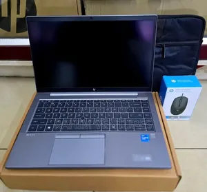 Laptop HP ZBook Firefly G8 16GB Intel Core i5 SSD 512GB