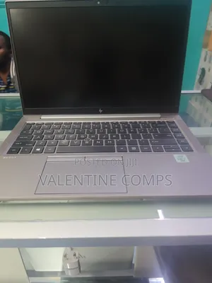 Laptop HP ZBook Firefly 14 G7 16GB Intel Core i7 SSD 256GB
