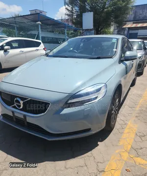 Volvo V40 2019
