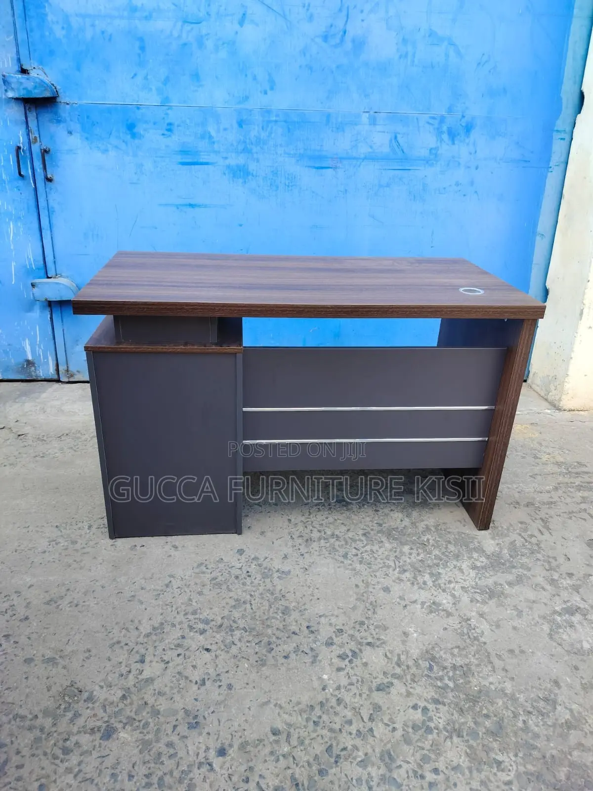 Office Desk; 1.4M Executive Office Desk With Storage