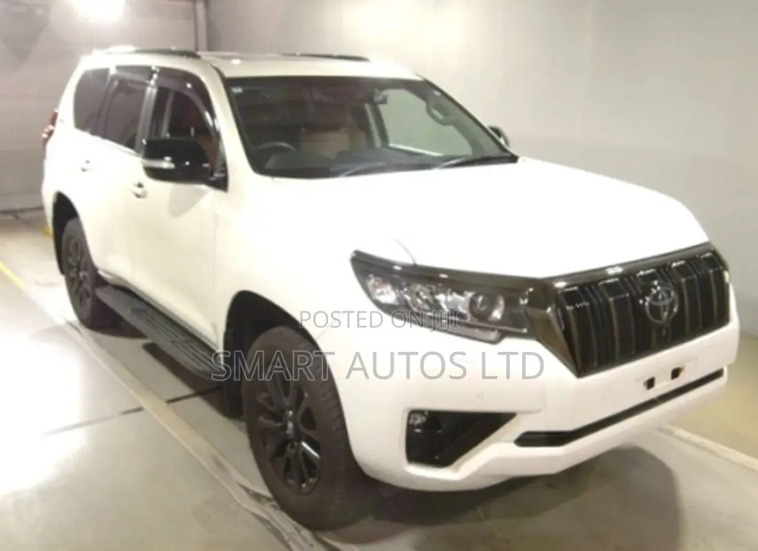 Toyota Land Cruiser Prado 2022 Pearl