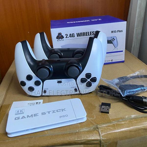 Plug M15 Plus Game Stick and Two White Gamepads